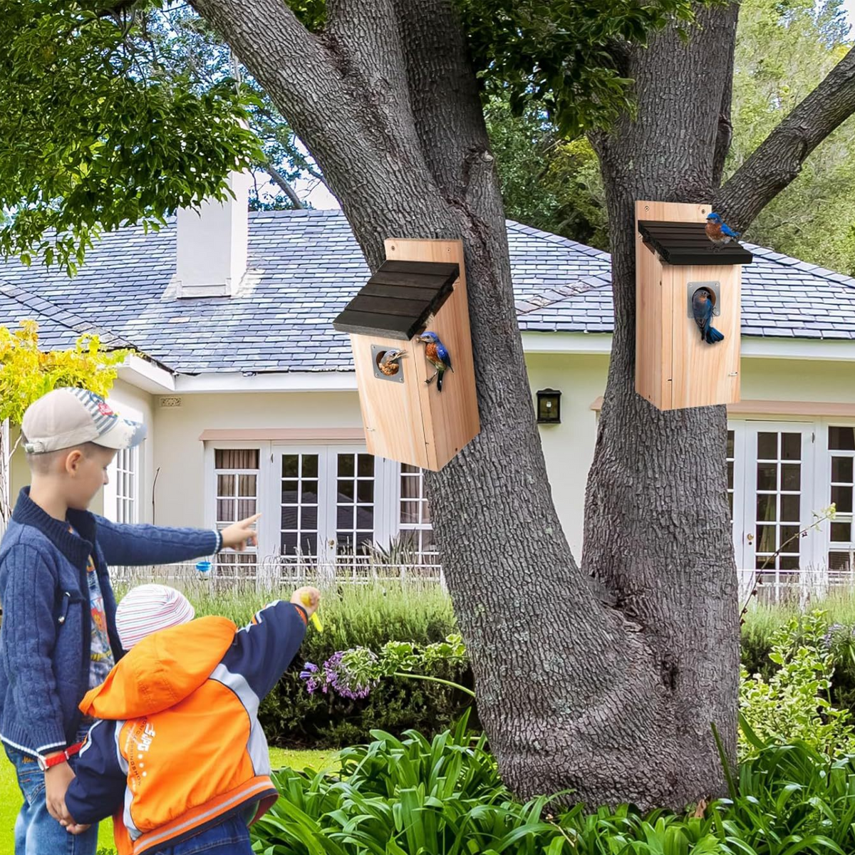 Wooden Garden Birdhouse